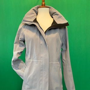 The North Face🌧Rain Coat🤍Beautiful